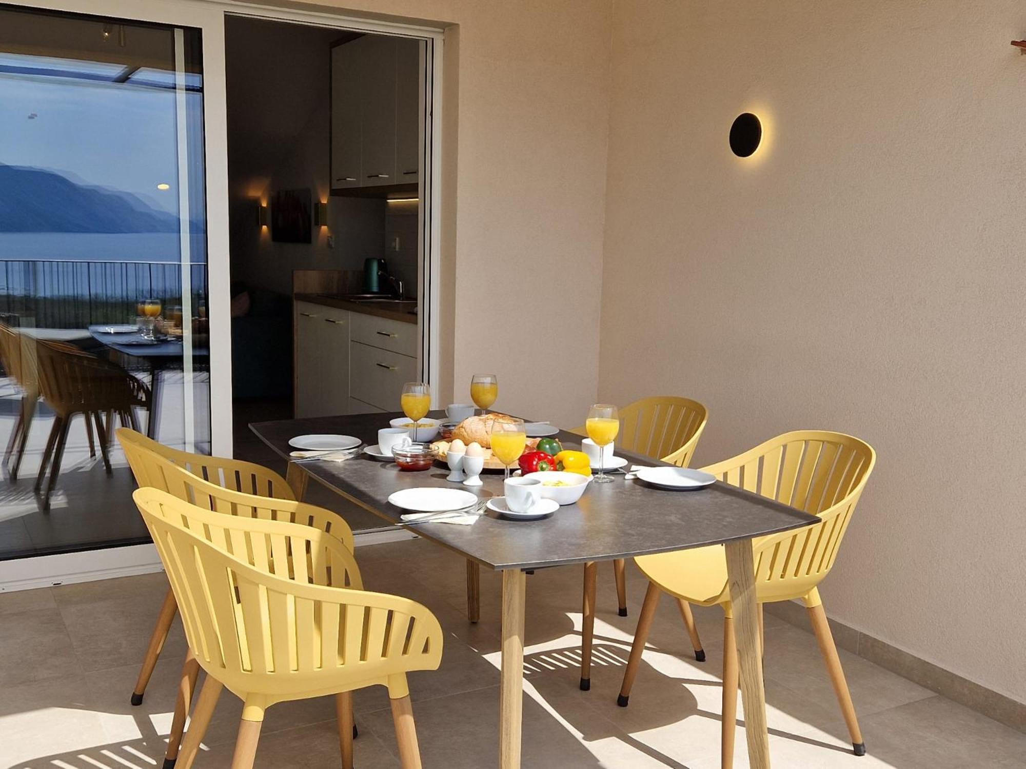 Haus Mit Meerblick Лопар Экстерьер фото
